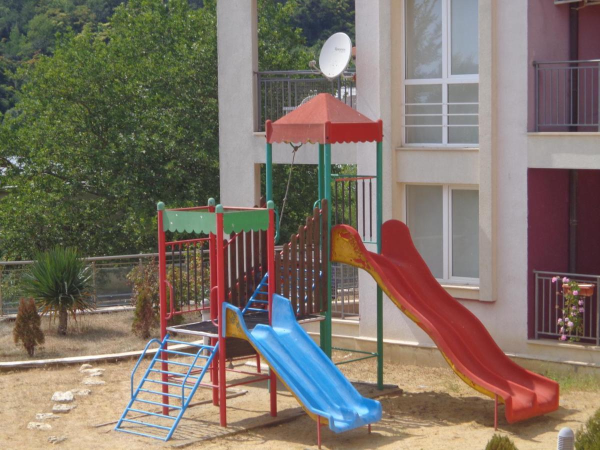 Kavarna Hills Apartments Ngoại thất bức ảnh