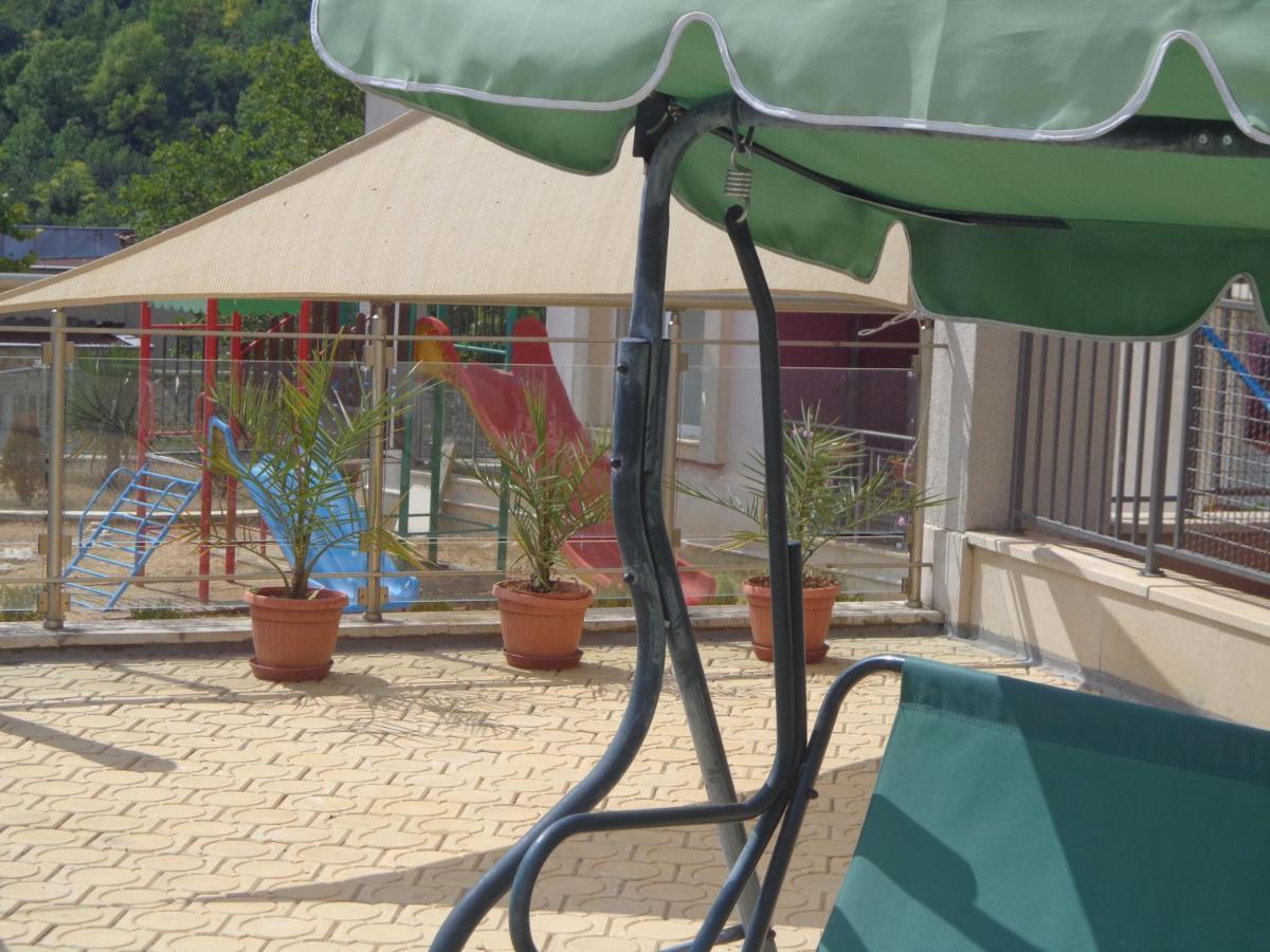Kavarna Hills Apartments Ngoại thất bức ảnh