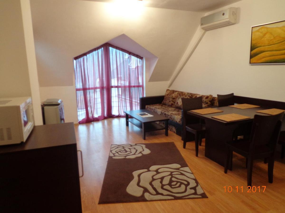 Kavarna Hills Apartments Ngoại thất bức ảnh