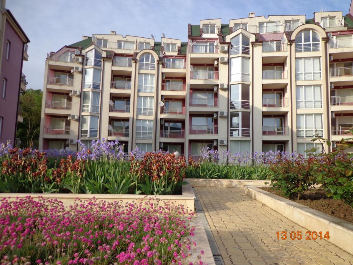 Kavarna Hills Apartments Ngoại thất bức ảnh