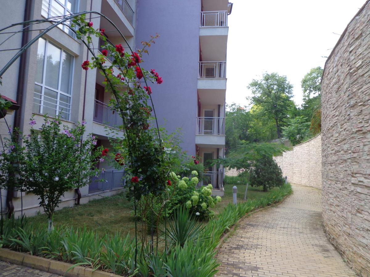 Kavarna Hills Apartments Ngoại thất bức ảnh