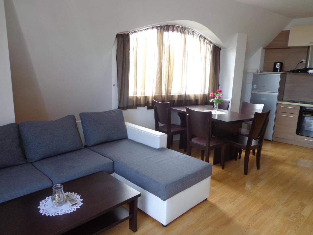 Kavarna Hills Apartments Ngoại thất bức ảnh
